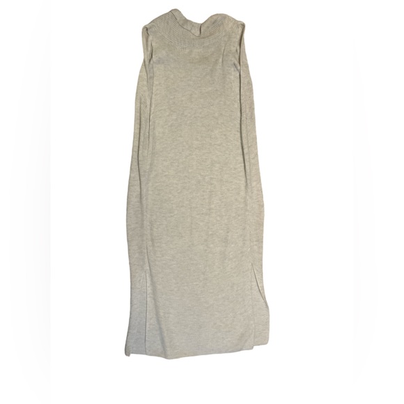 Camber & Grace Long Sweater Vest - Picture 3 of 3